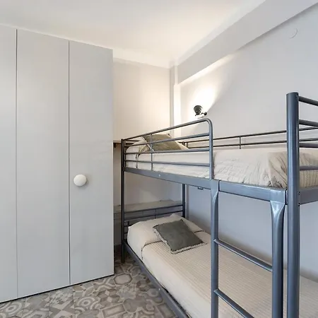 Victoria Maiolica Apartment Diano Marina